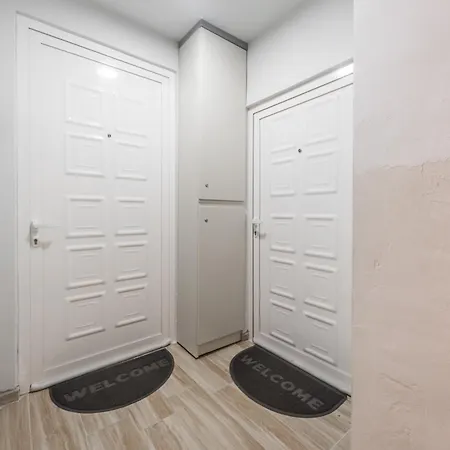 Διαμέρισμα Pazari I Ri - 1 Bedroom Loft *