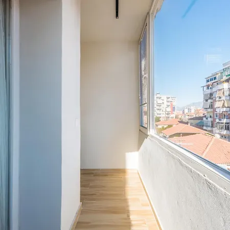 Διαμέρισμα Pazari I Ri - 1 Bedroom Loft Τίρανα